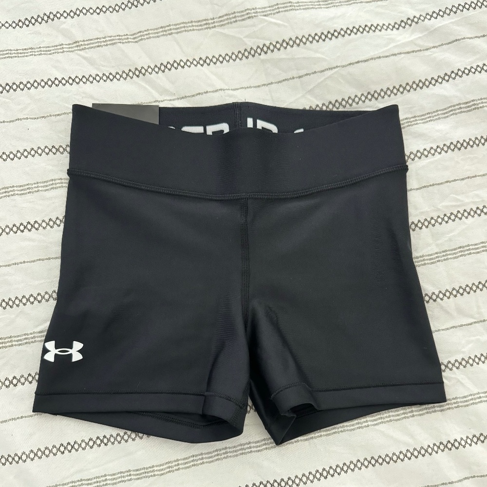 Under armour mid rise shorty compression shorts women small